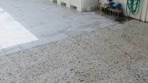 شركات لتنظيف البلاط